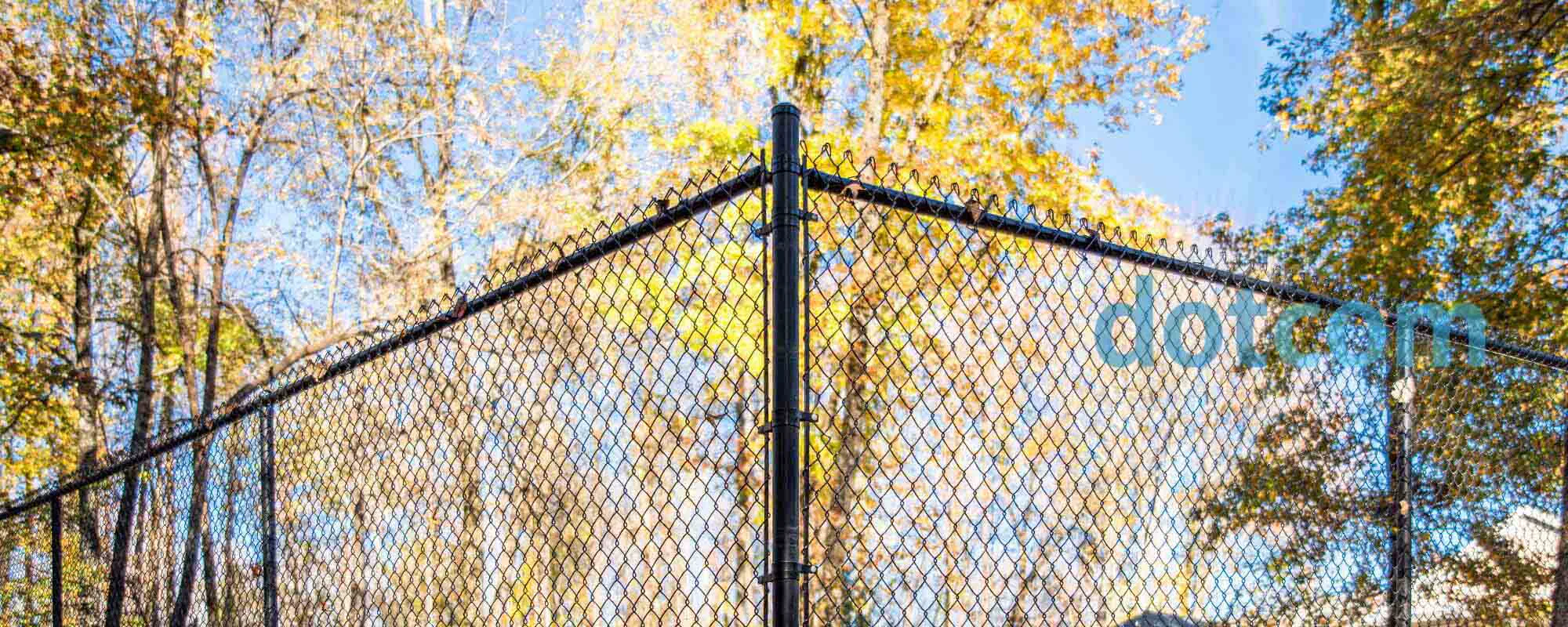  Chain link Fence